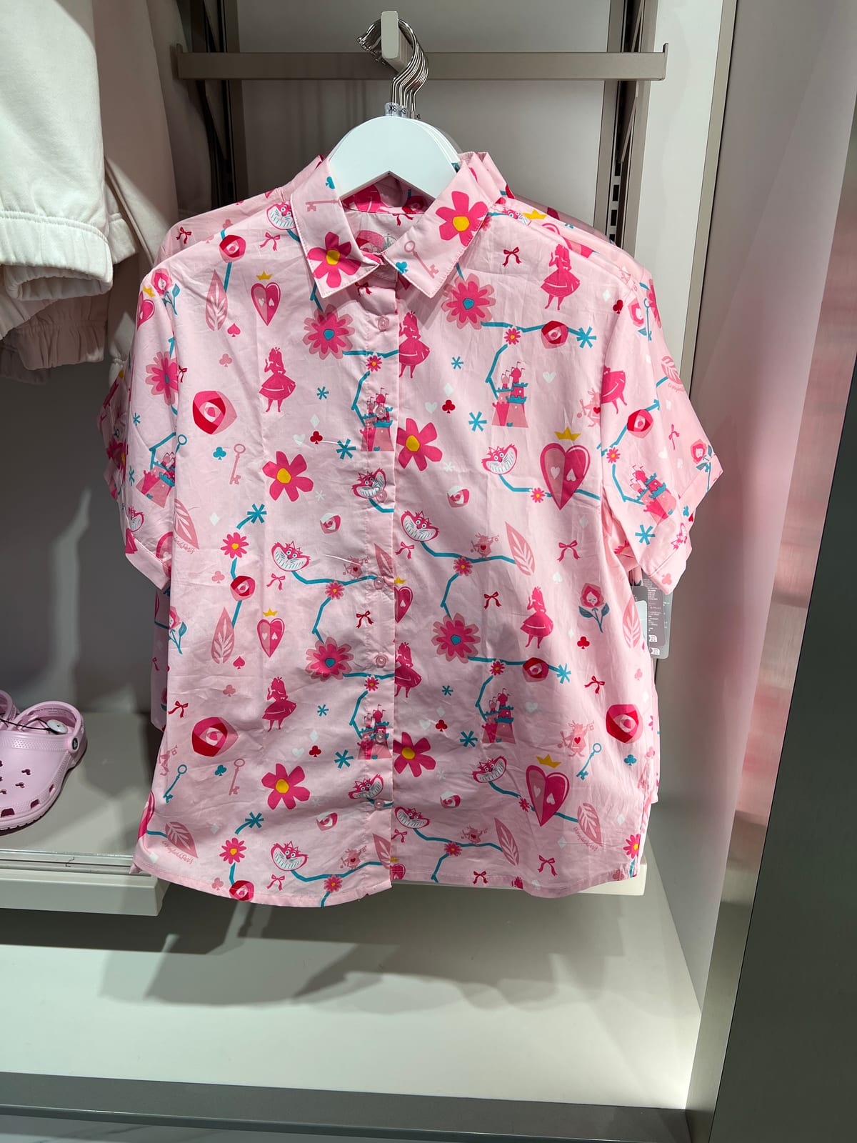 Disneyland Paris Alice in Wonderland Cheshire Cat Shirt