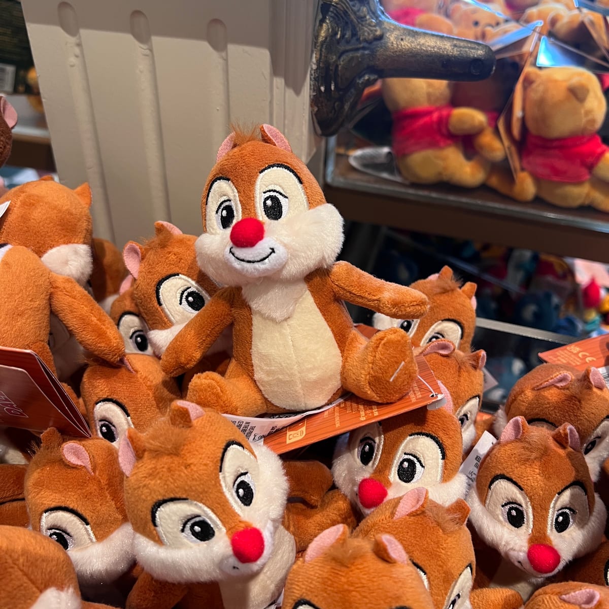Disneyland Paris Shoulder Pal Dale Plush view 1