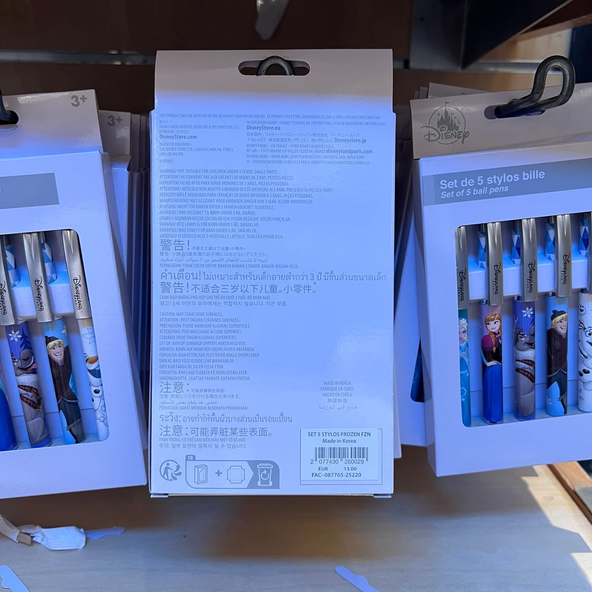 Disneyland Paris World of Frozen Pen Set of Five view 2