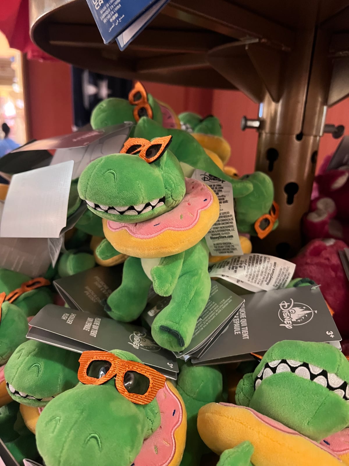 Disneyland Paris Shoulder Pal Toy Story Summer Rex Donut view 2