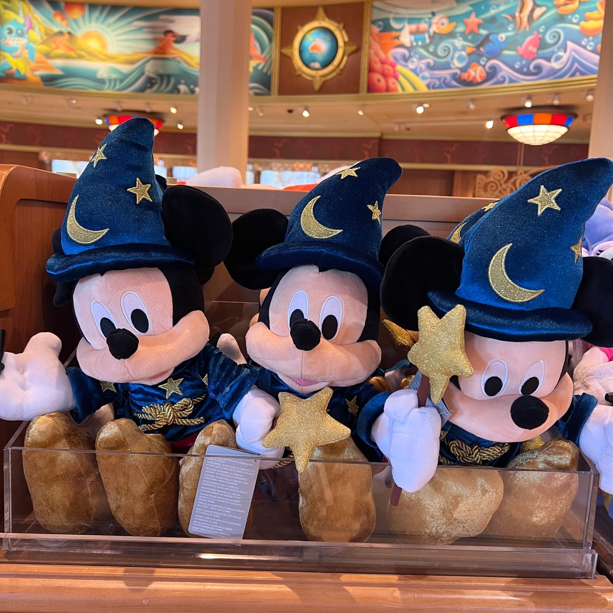 Disneyland Paris Mickey and the Magician Small Plush