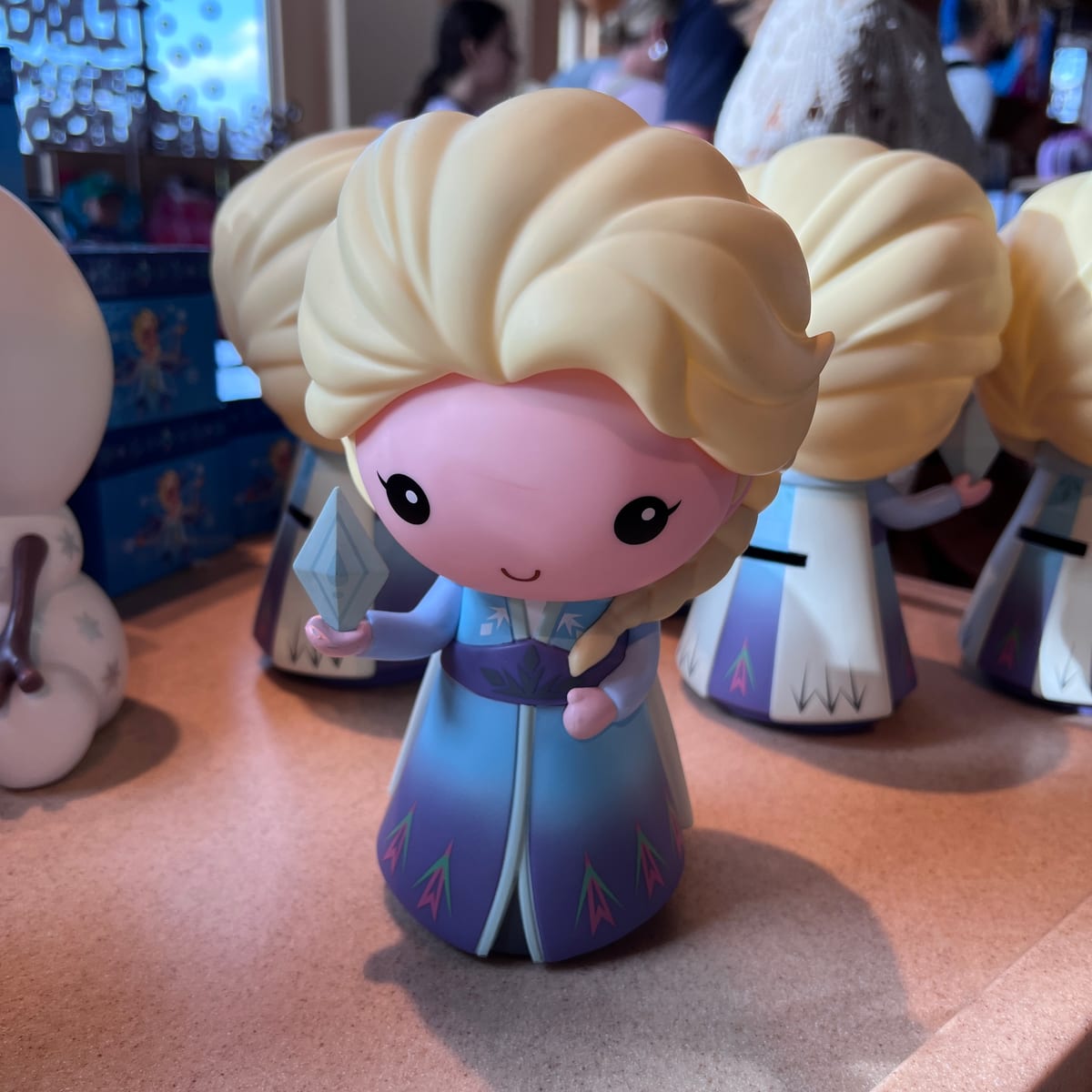 Disneyland Paris Frozen Elsa Money Box view 1