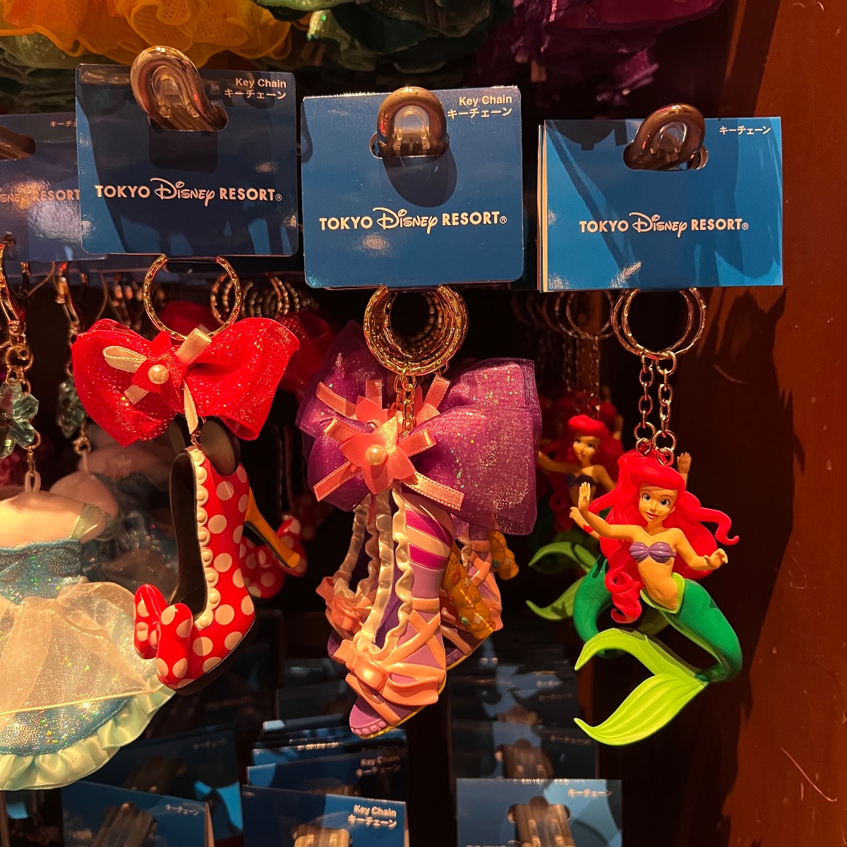 Tokyo Disney Tangled Rapunzel Ribbon Heel Keyring view 2