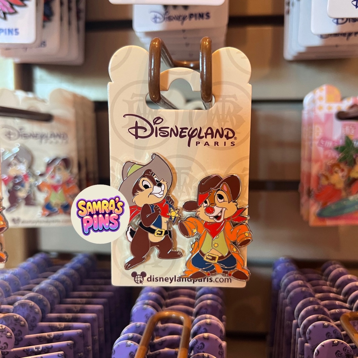 Disneyland Paris Big Thunder Mountain Chip and Dale Cowboys Pin Set