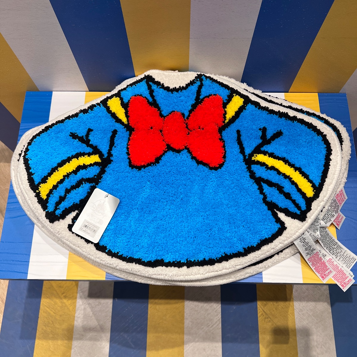 Disneyland Paris Donald Duck Bath Towels