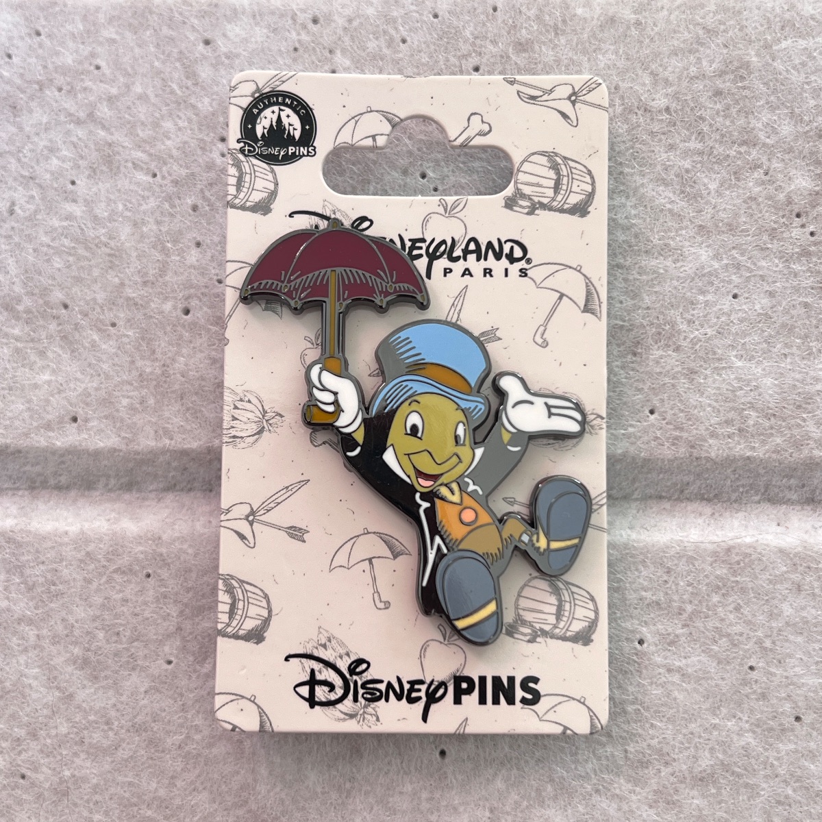Disneyland Paris Classics Pinocchio Jiminy Cricket Pin