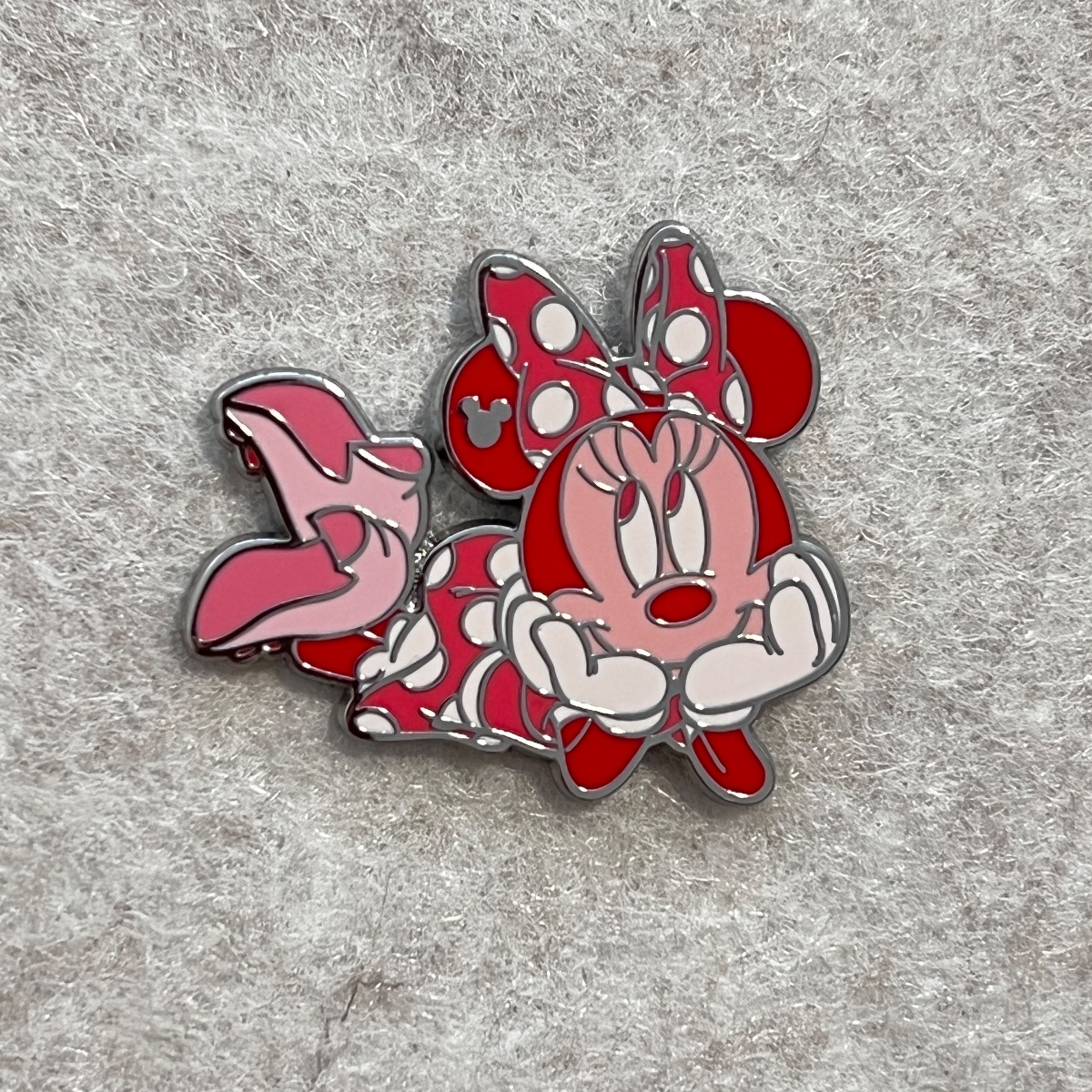 Disneyland Resort 2025 Wave A Hidden Mickey Pink Minnie Mouse Pin view 1
