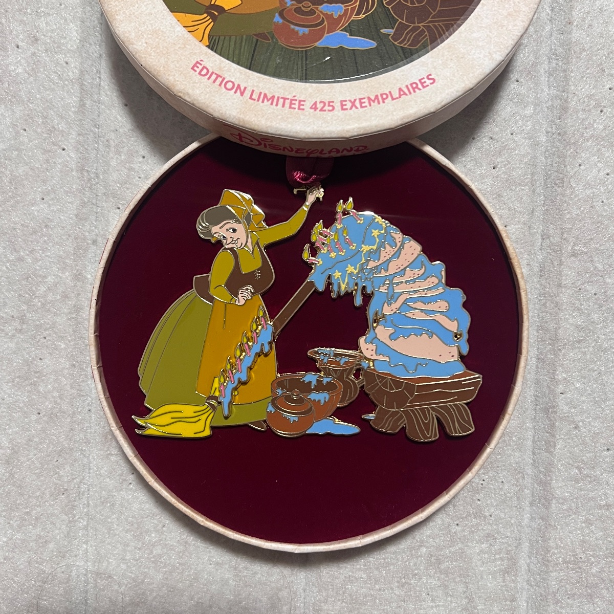 Disneyland Paris Limited Edition Be Our Guest Sleeping Beauty Fairy Cake Jumbo Pin view 2