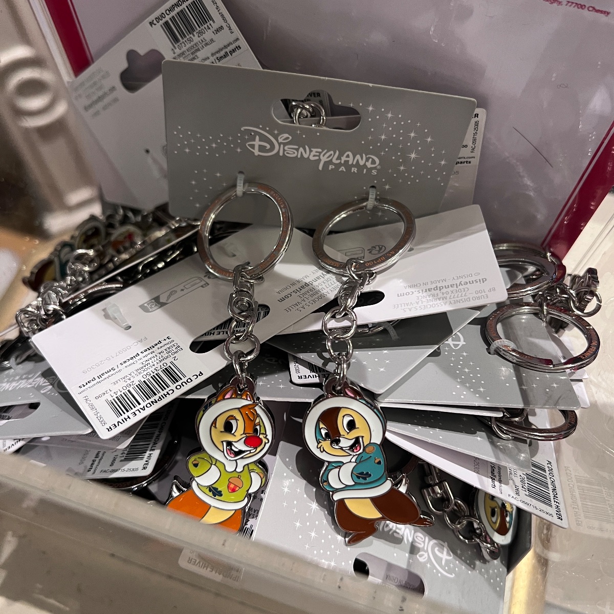 Disneyland Paris Winter Chip and Dale Keyring Set view 1
