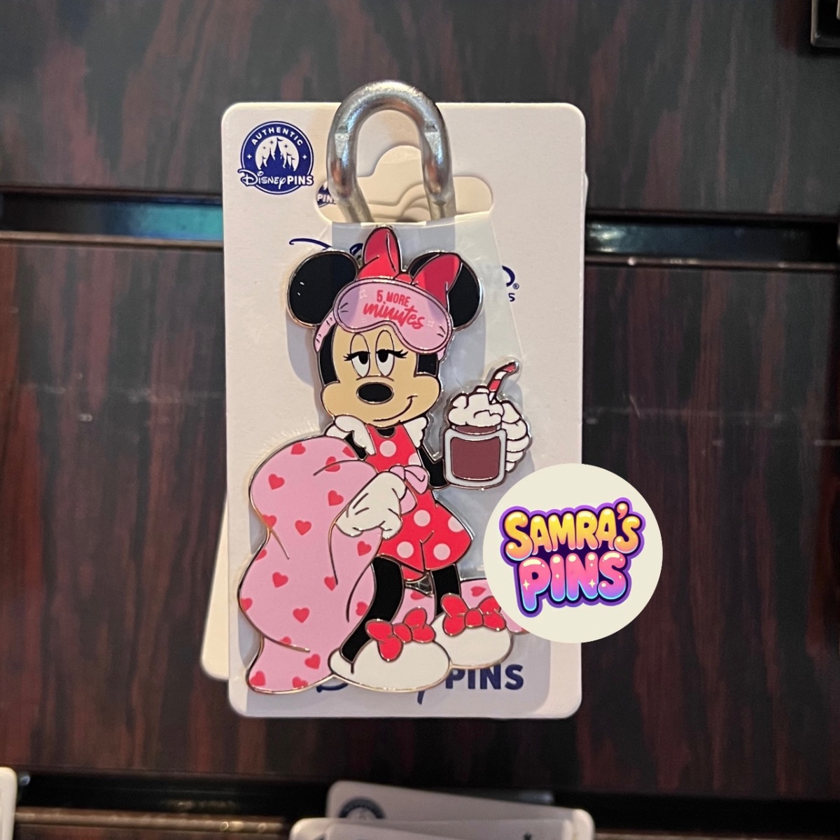 Disneyland Paris Sleepy Minnie Mouse Hot Chocolate Pin view 1