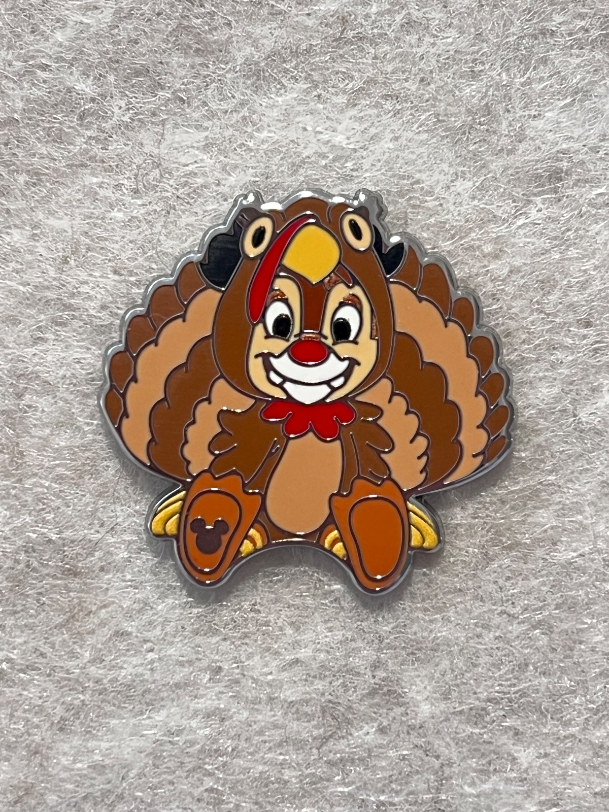 Disneyland Resort 2026 Hidden Mickey Dale Thanksgiving Pin