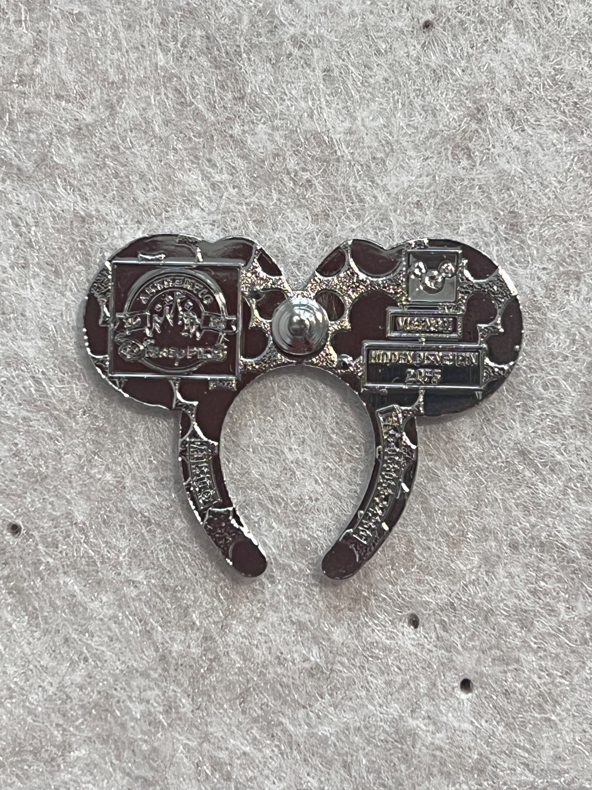 Disneyland Resort 2025 Hidden Mickey Wave A Mickey Balloon Ears Pin view 2