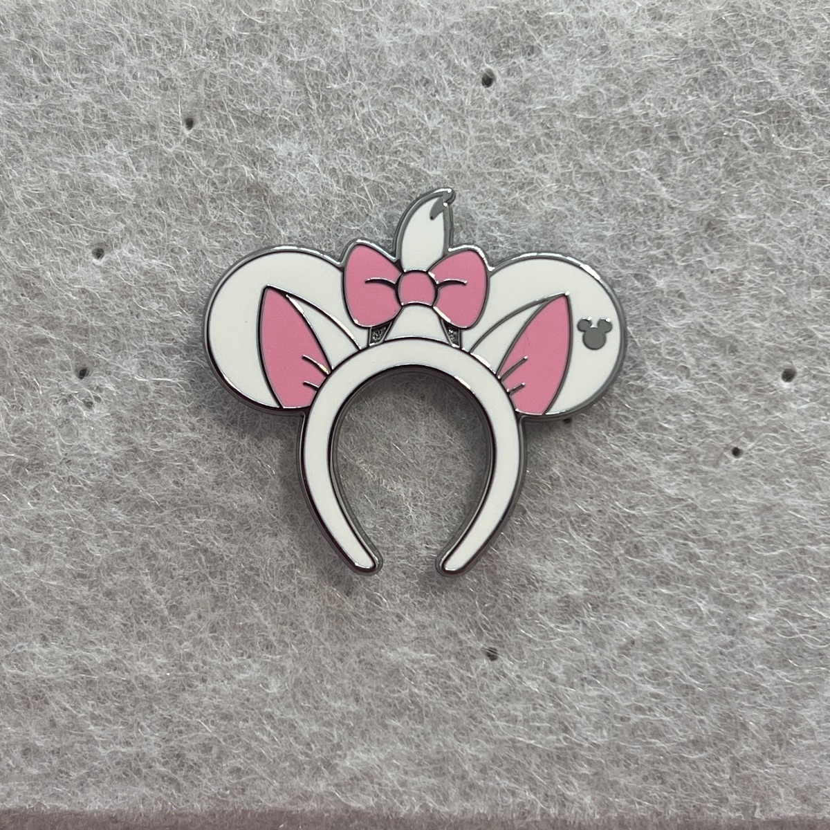 Disneyland Resort 2025 Wave A Marie Ears Hidden Mickey Pin