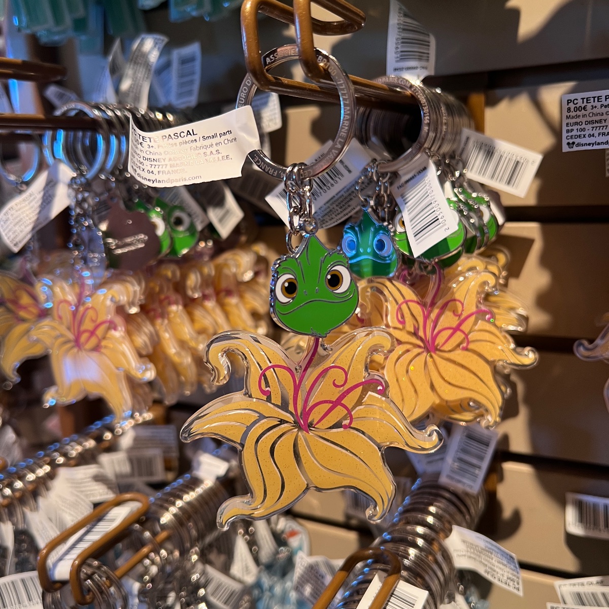 Disneyland Paris Tangled Pascal Flower Keyring
