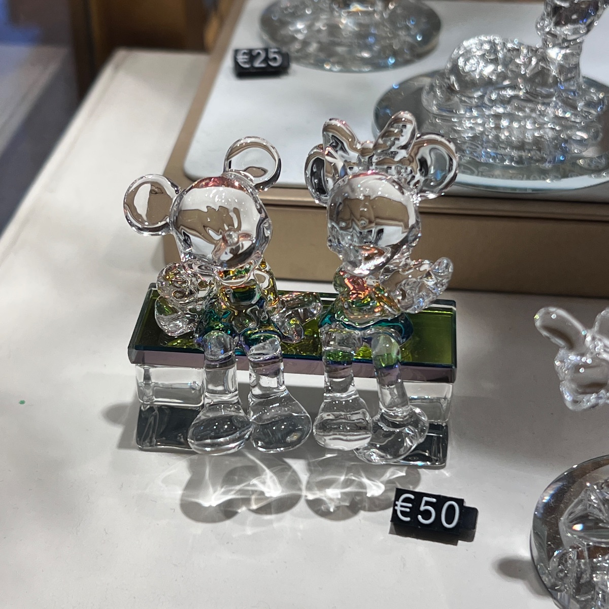 Disneyland Paris Crystal Mickey Minnie Bench Figurine