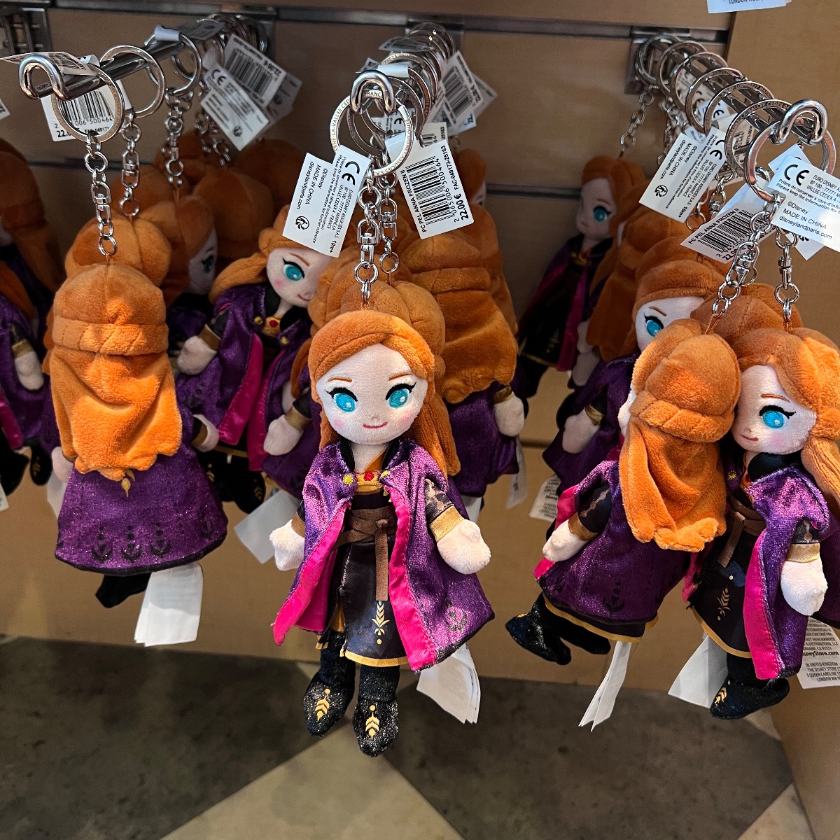 Disneyland Paris Frozen Ana Plush Keyring view 1