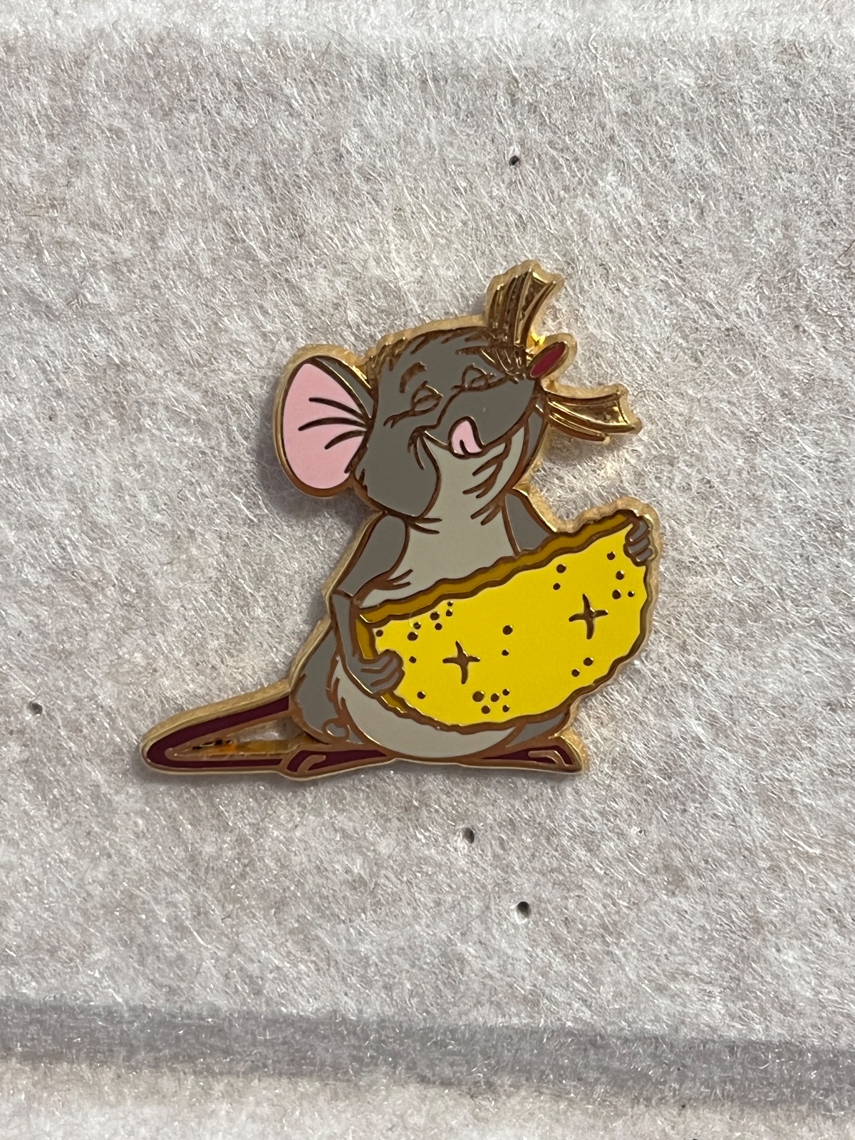 Disneyland Paris 2013 Cast Refresh Roquefort Pin view 1