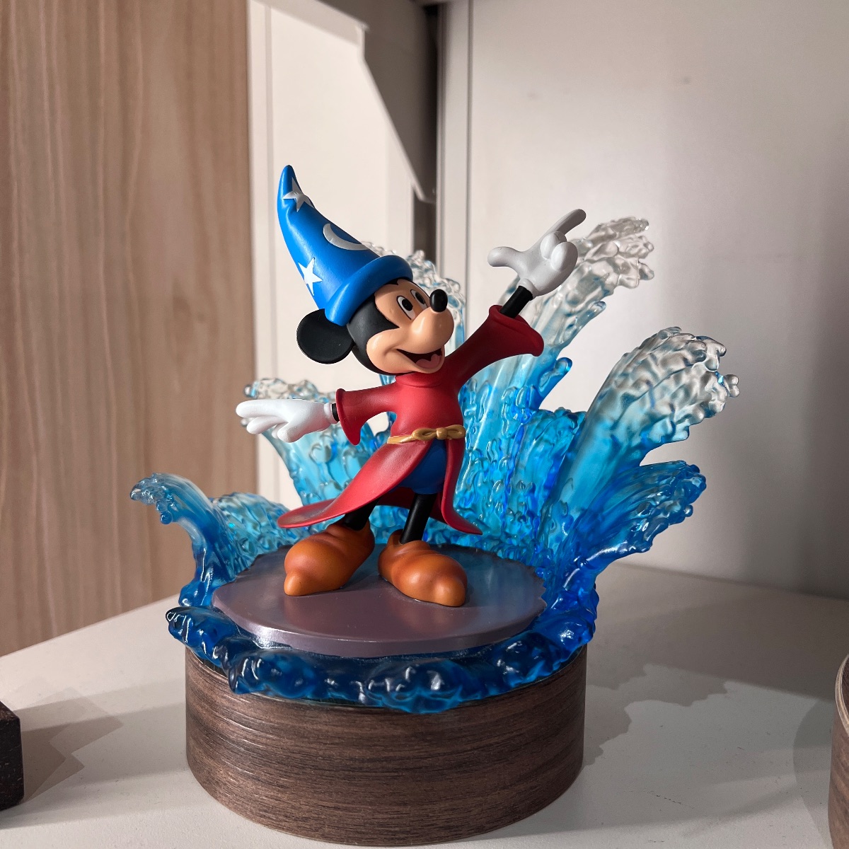 Disneyland Paris Fantasia Sorcerer Mickey Water Splash Figurine view 1