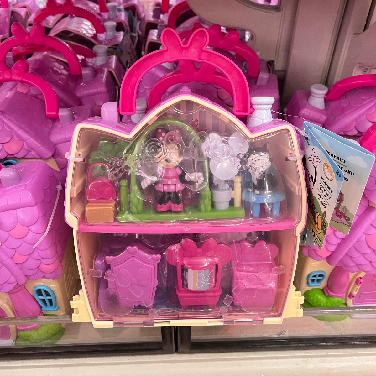 Disneyland Paris Minnie Mouse Clubhouse Playset view 2