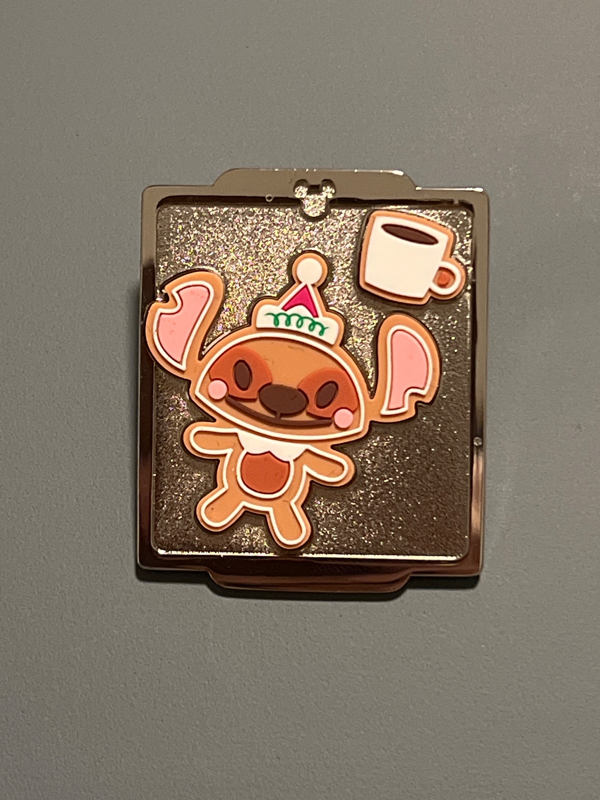 Disney Store Limited Edition Advent Calendar Stitch Gingerbread Cookies Tray Pin