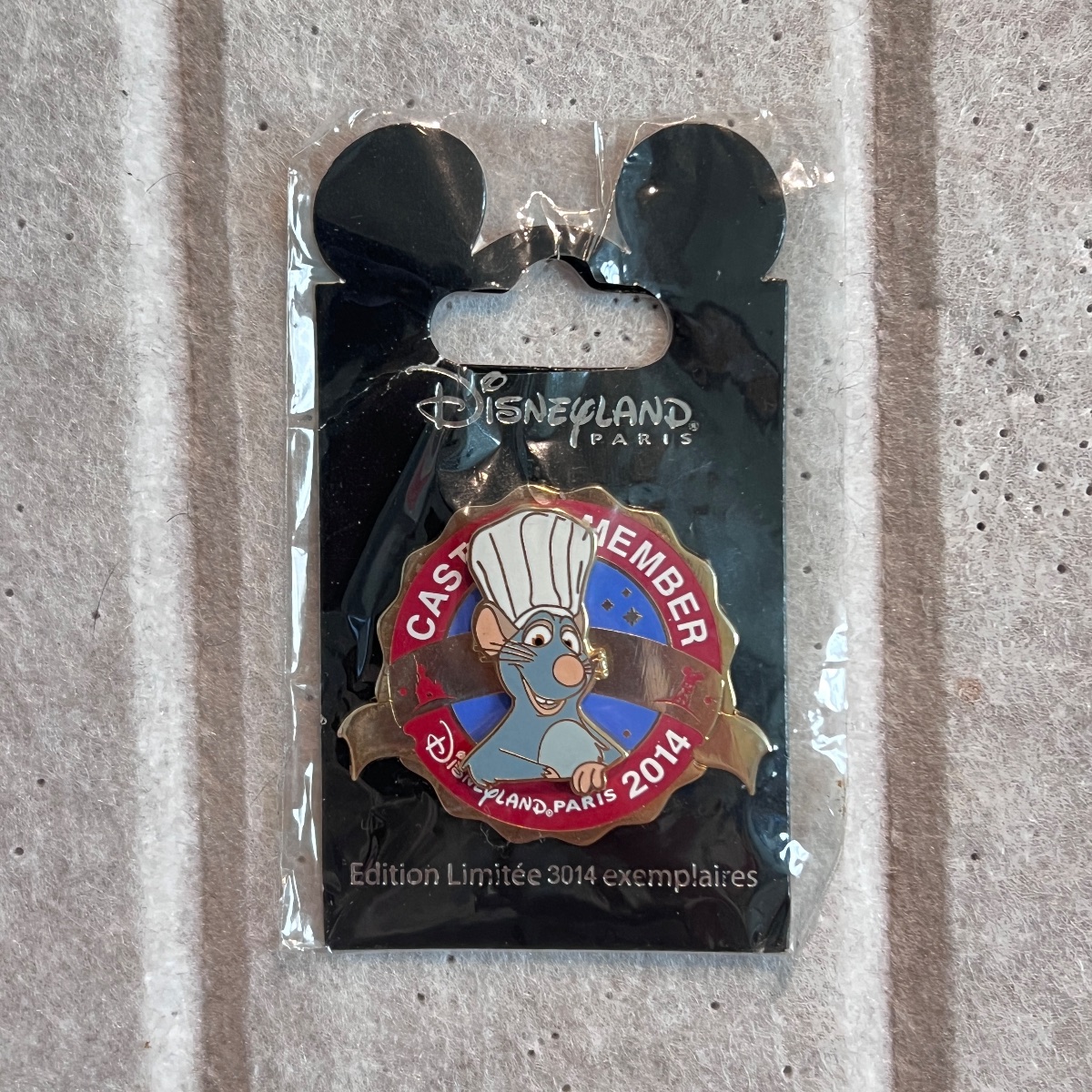 Disneyland Paris Limited Edition Cast Member 2014 Ratatouille Remy Pin