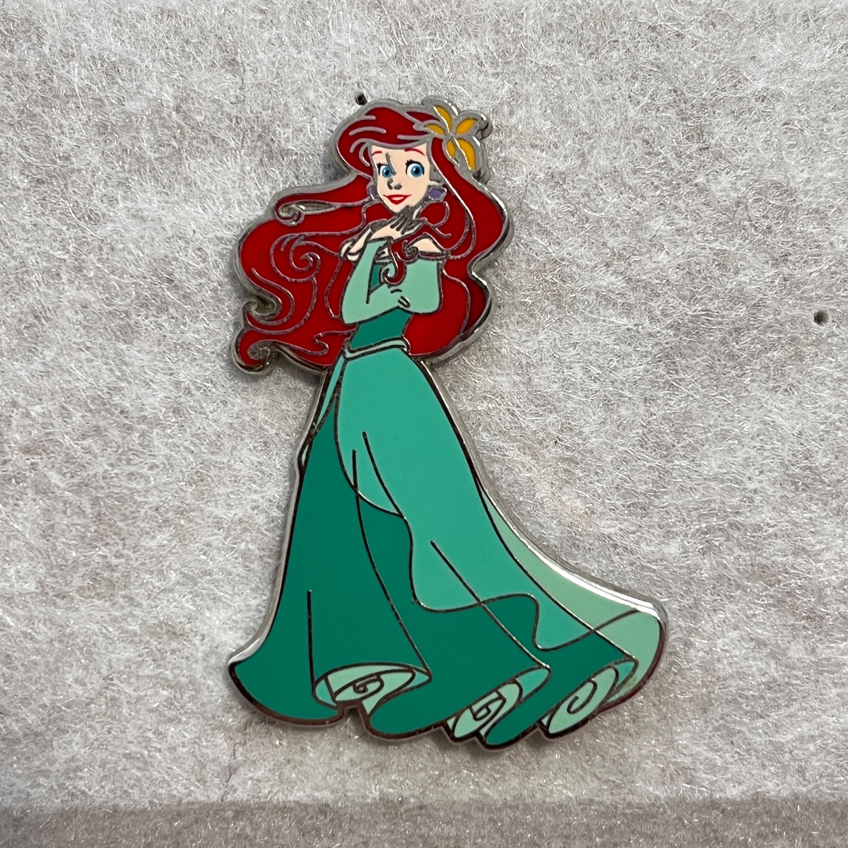 Disneyland Paris 2016 Little Mermaid Ariel Green Dress Glitter Pin