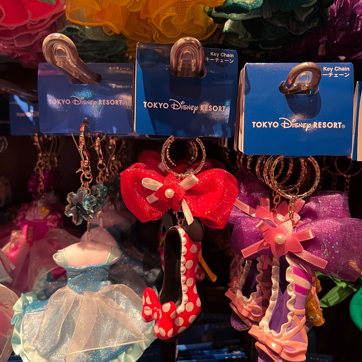 Tokyo Disney Minnie Mouse Ribbon Heel Keyring view 2