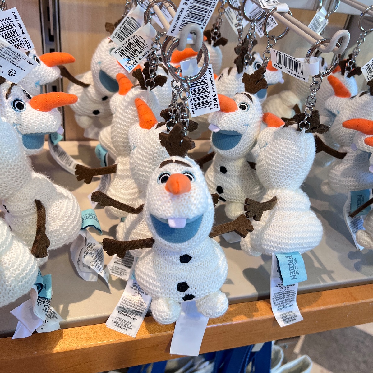 Disneyland Paris Frozen Olaf Knitted Plush Keyring