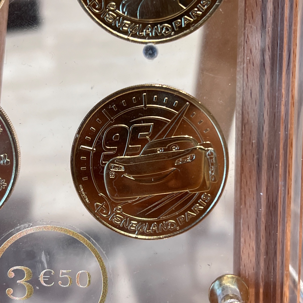 Disneyland Paris Monnaie de Paris Cars Lightning McQueen Coin