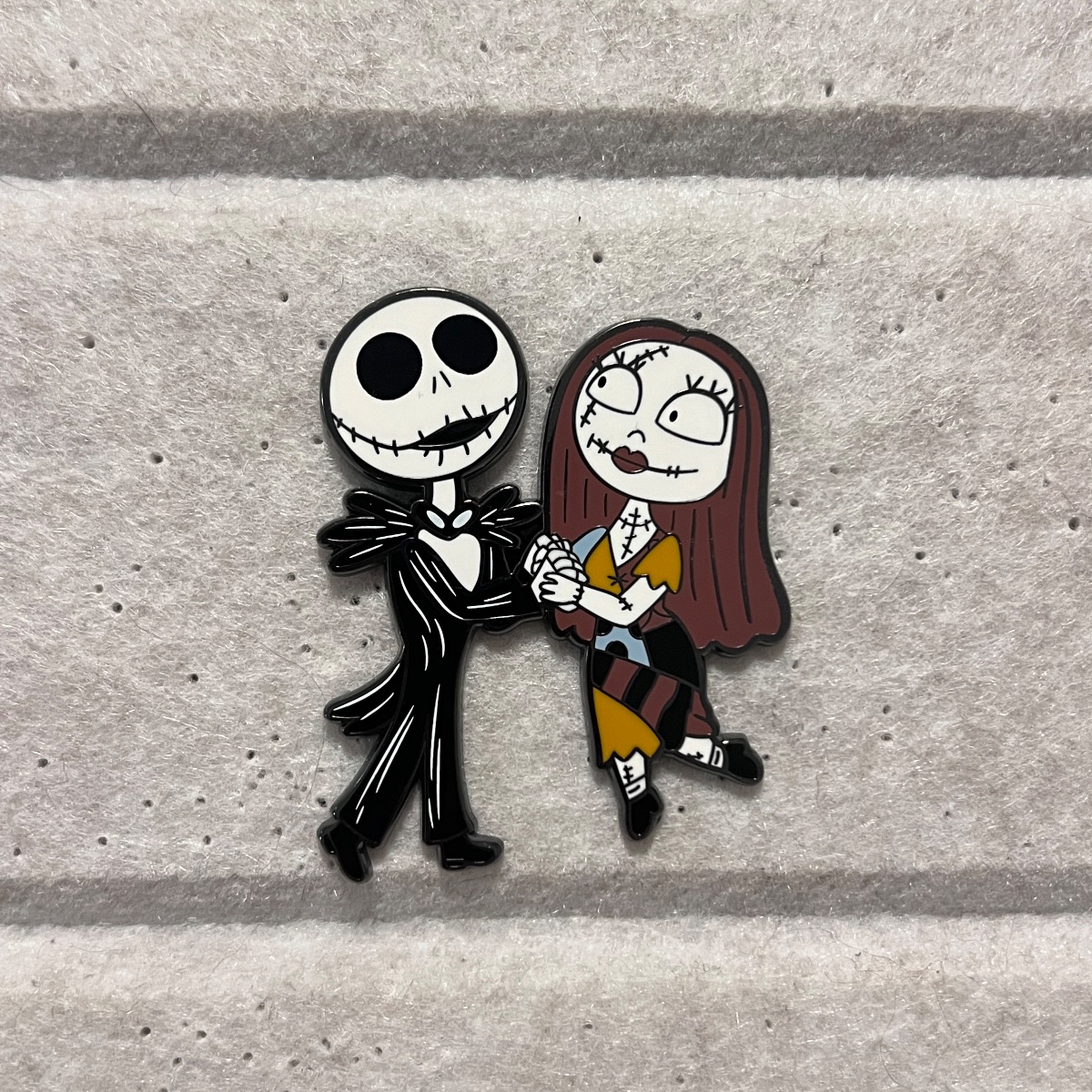 Disneyland Paris NBC Nightmare Before Christmas Jack and Sally Pin