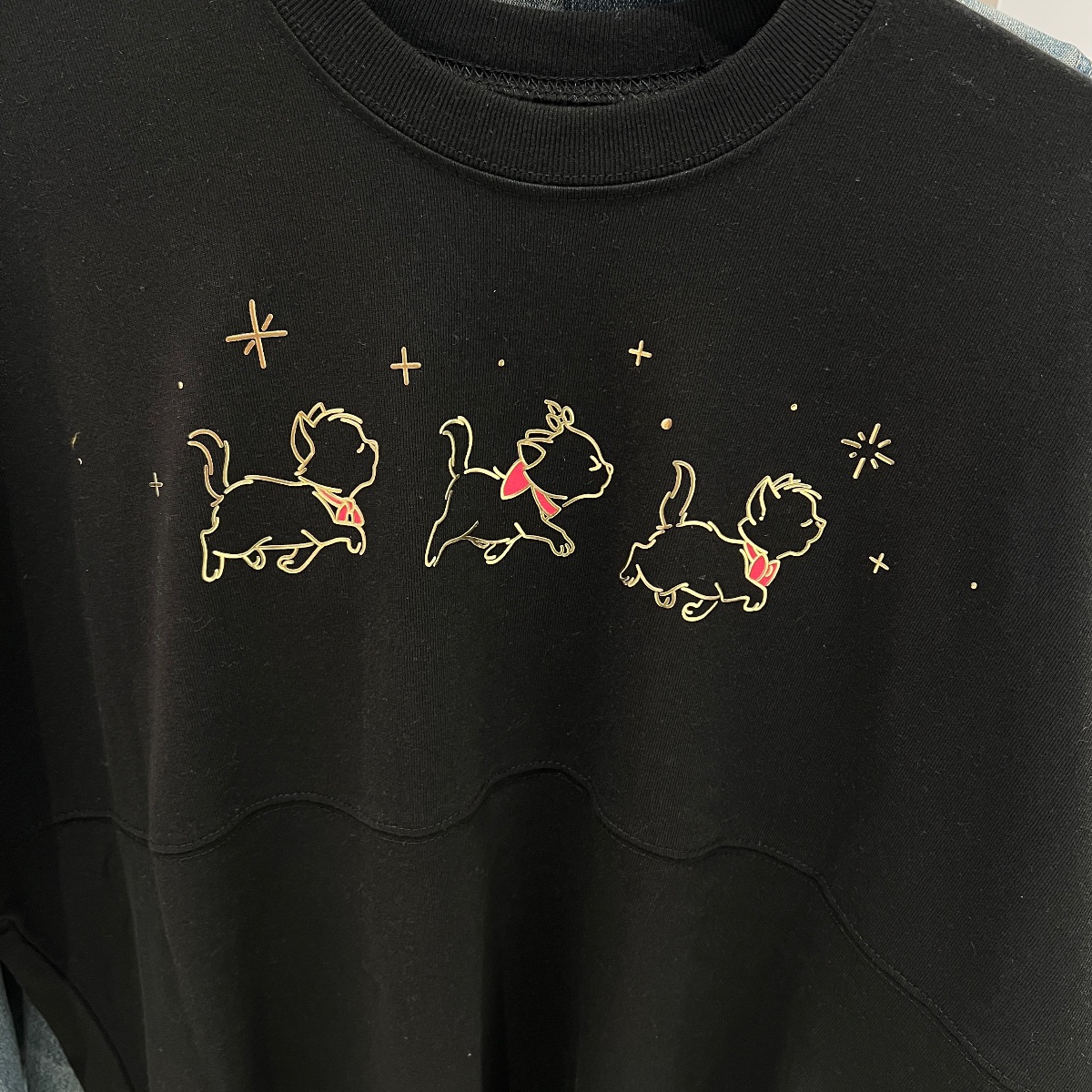 Disneyland Paris Black Gold Aristocats Paris Spirit Jersey view 3
