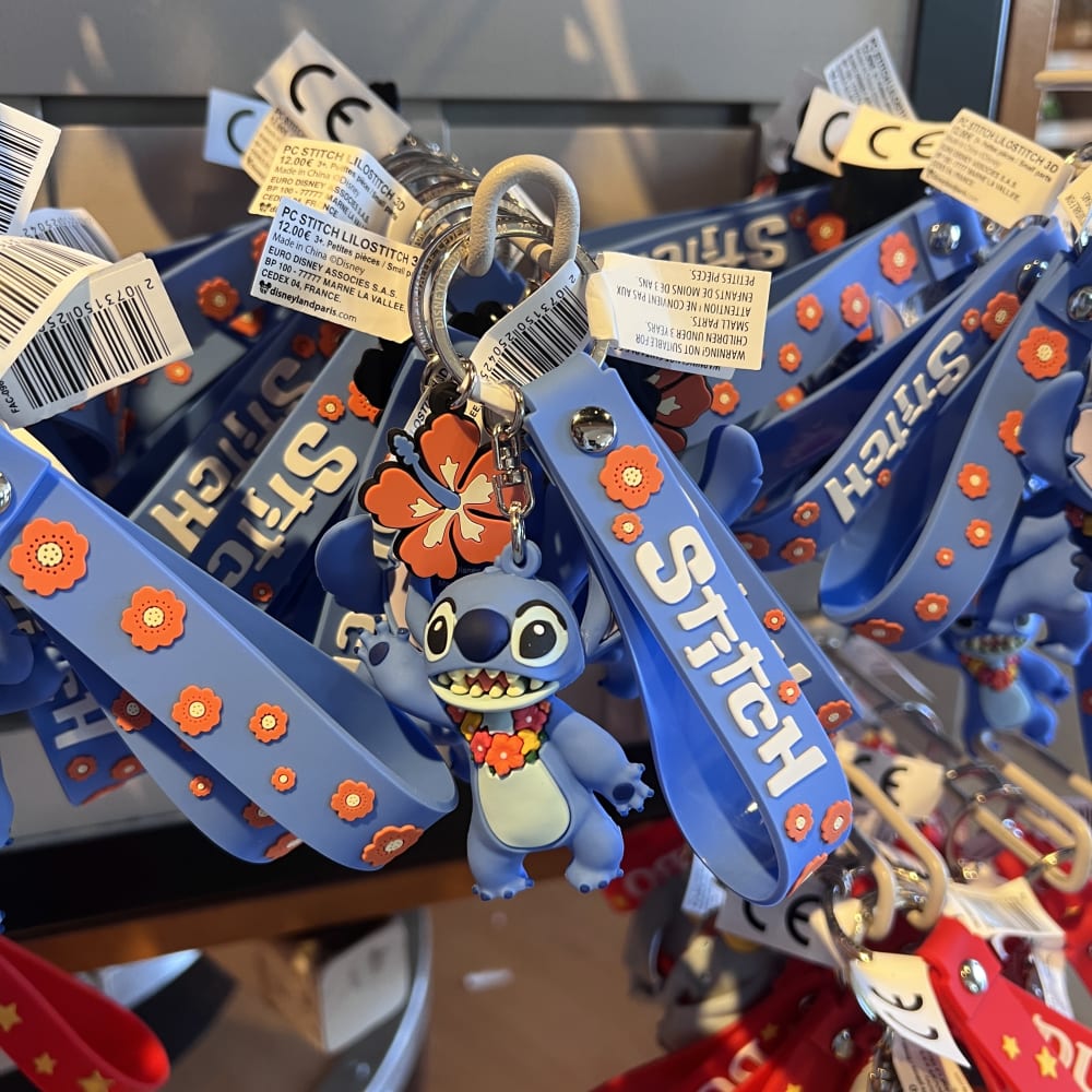 Disneyland Paris Stitch Name Tag Keyring view 1