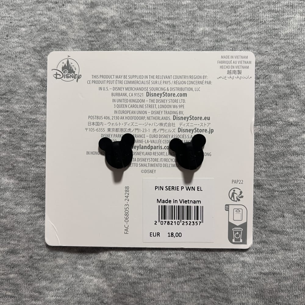Disneyland Paris Limited Edition Winnie the Pooh Butterflies Pin view 2