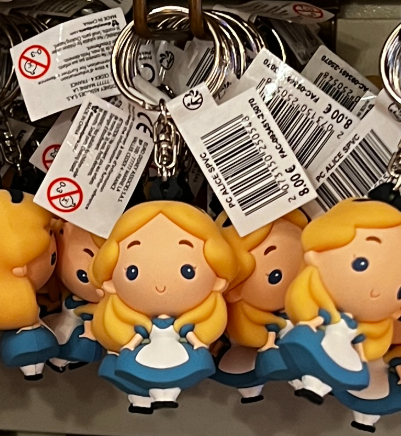 Disneyland Paris Alice 3D Character Model Keyring view 1