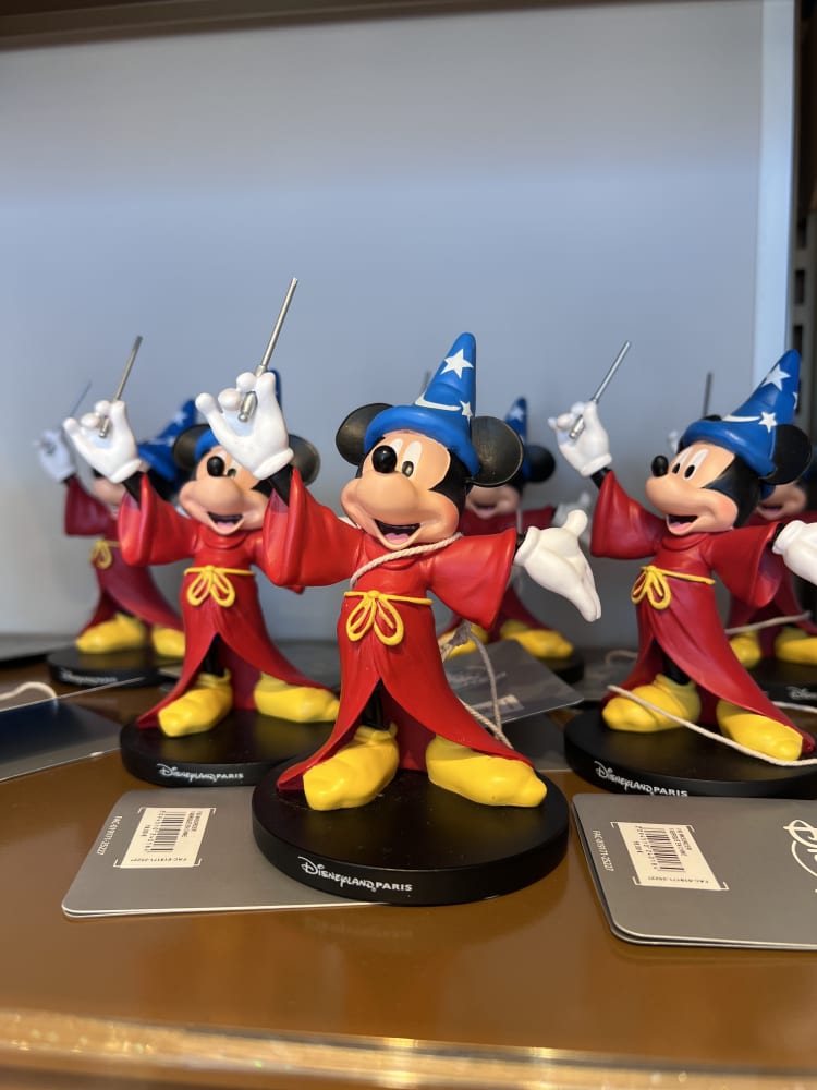 Disneyland Paris Fantasia Sorcerer Mickey Standing Figurine view 2