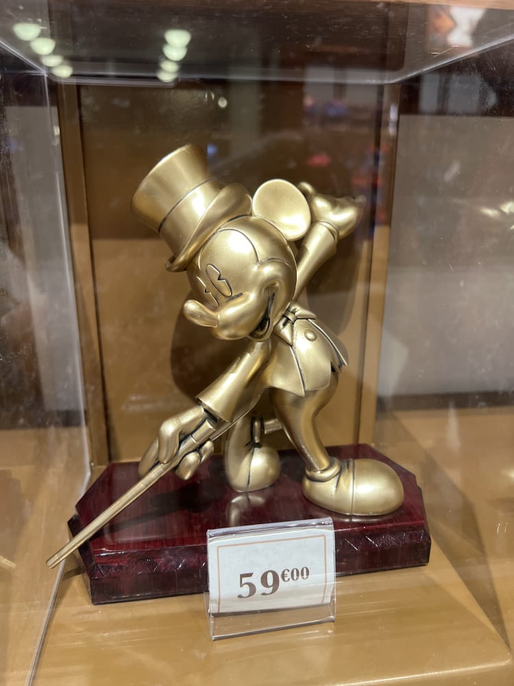 Disneyland Paris Adventure World Mickey’s of Hollywood Golden Statue Figurine view 1
