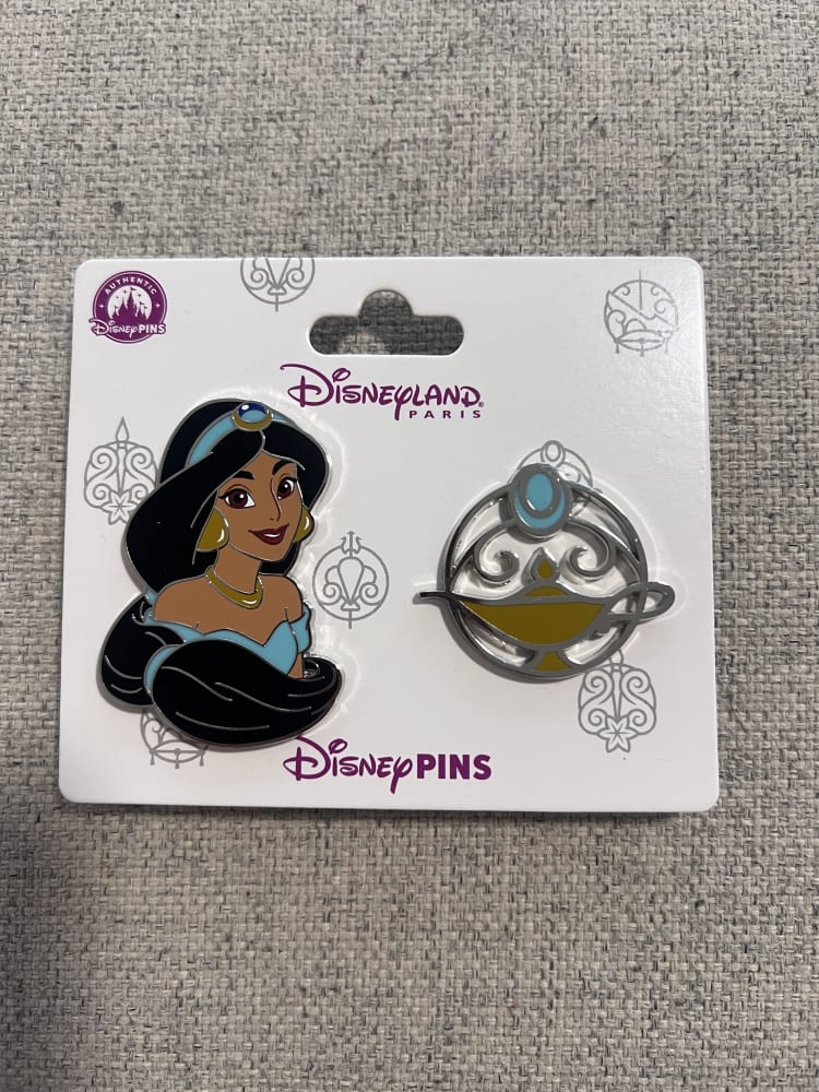 Disneyland Paris Princess Jasmine Pin Set