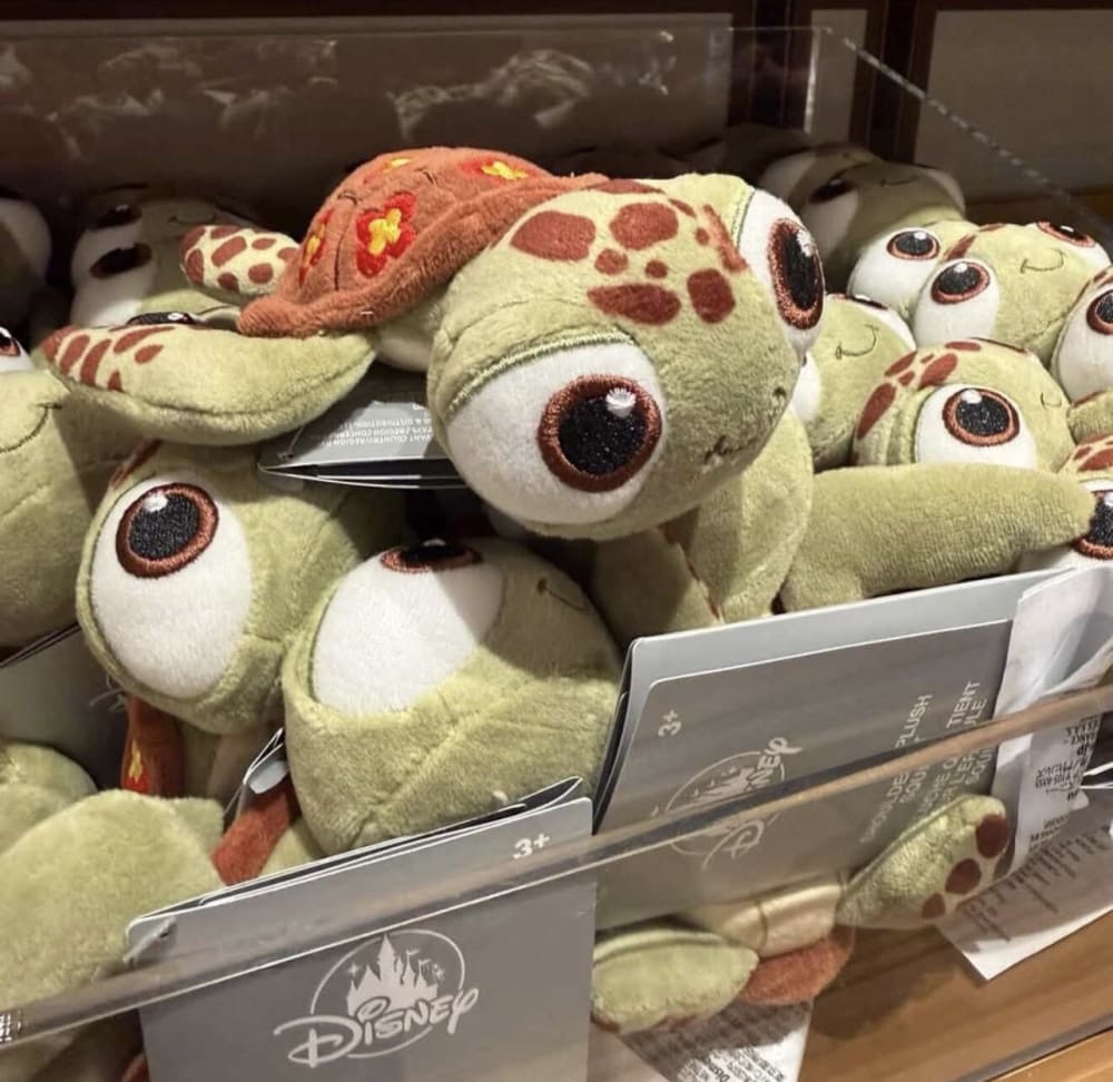 Disneyland Paris Shoulder Pal Finding Nemo Squirt