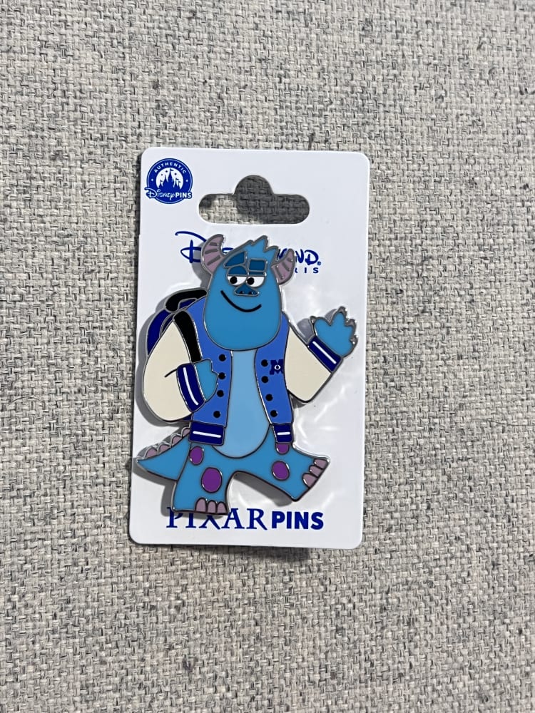 Disneyland Paris Monsters University Sully Pin view 1