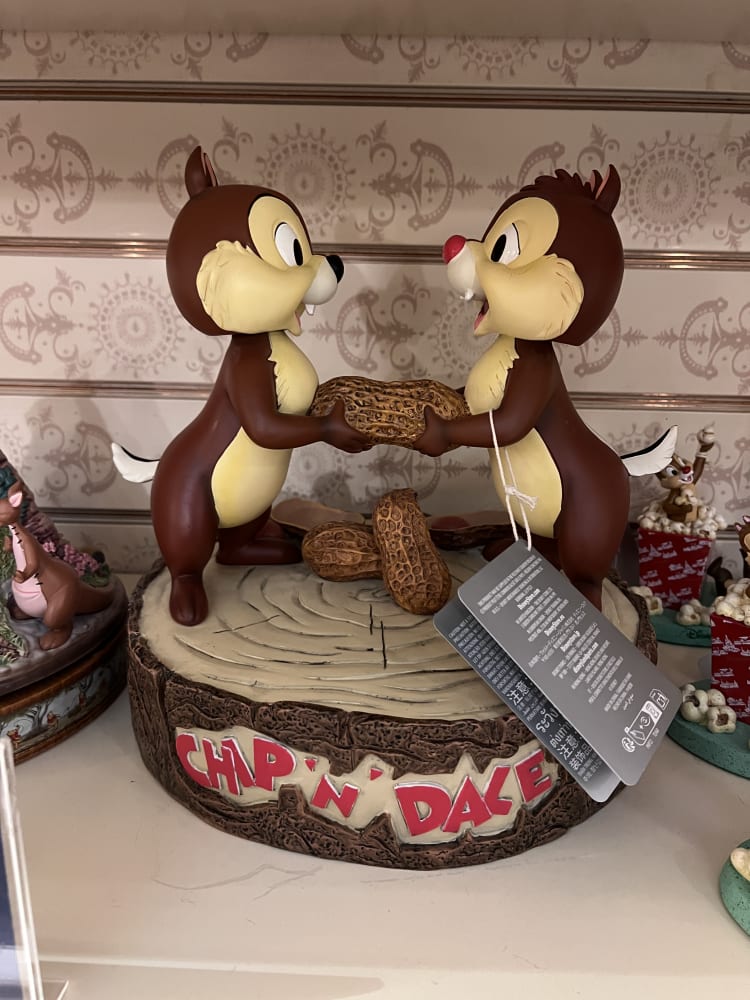 Disneyland Paris Chip and Dale Monkey Nuts Figurine view 1