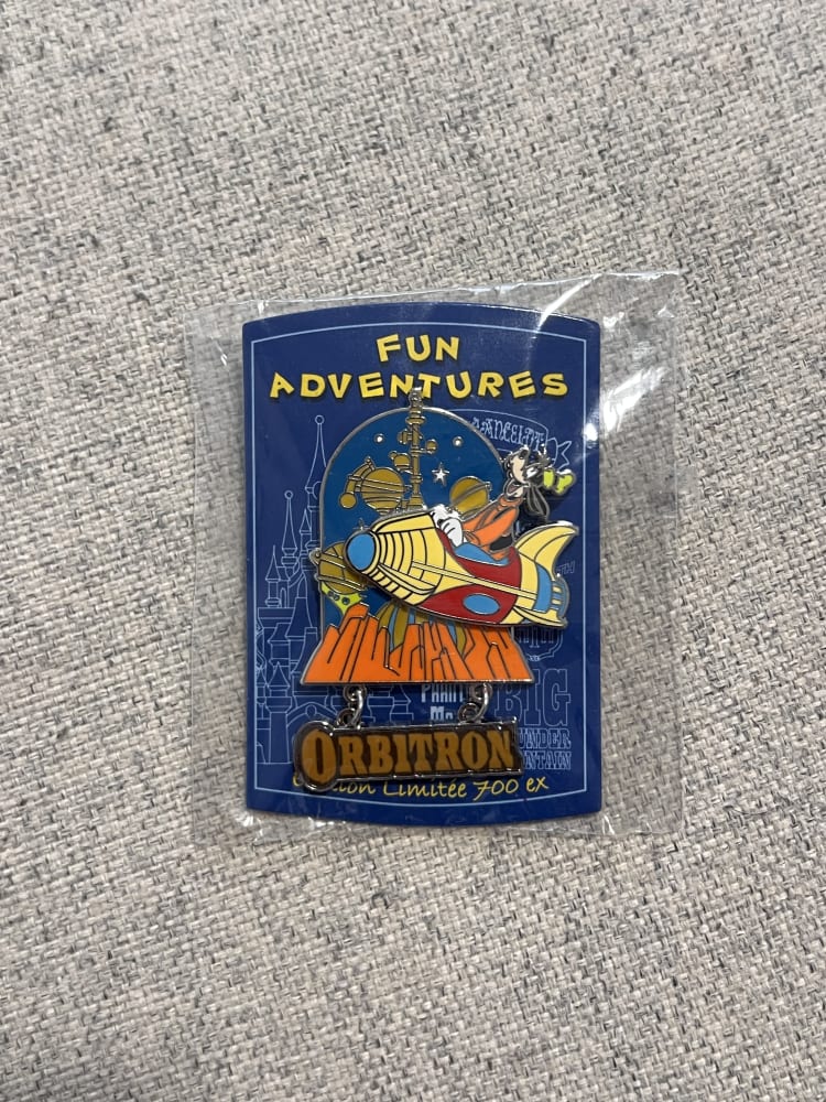 Disneyland Paris Limited Edition Fun Adventures Orbitron Goofy Pin view 1