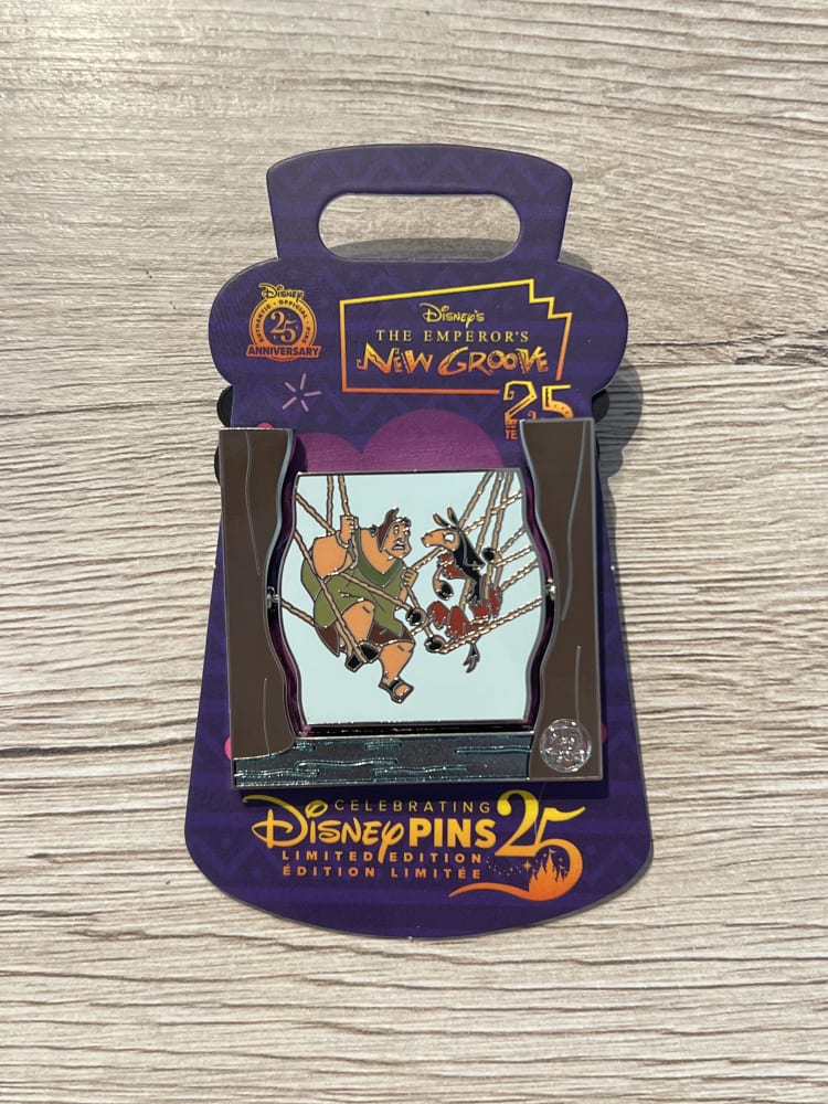 Disney Store Limited Edition Emperor’s New Groove Pacha Llama Kuzco Spinner Pin view 2
