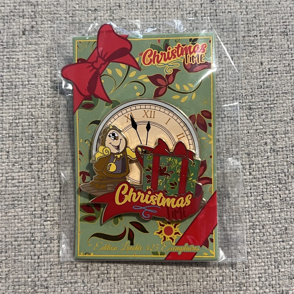 Disneyland Paris Limited Edition Christmas Time Cogsworth Clock Pin view 1