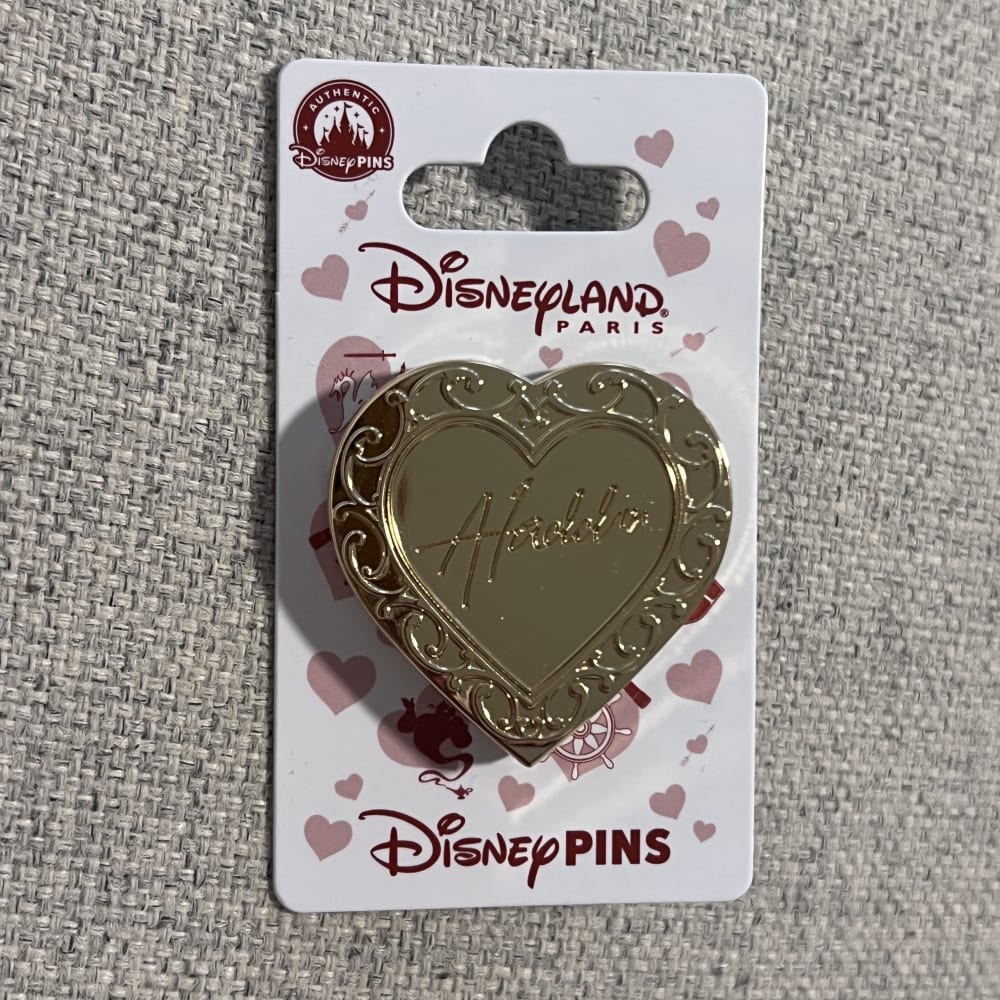 Disneyland Paris Love Heart Hinged Aladdin Pin view 3