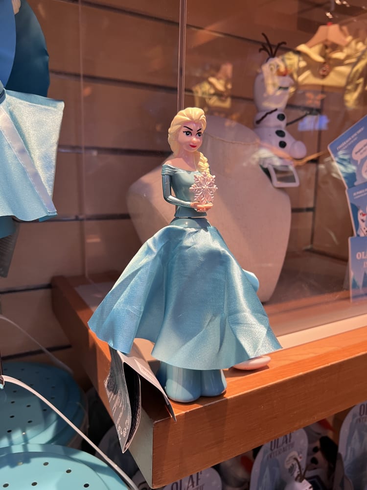 Disneyland Paris World of Frozen Elsa Dancing Wand view 2