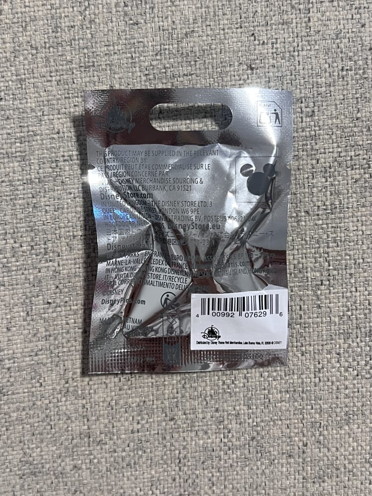 Disneyland Resort 2025 Wave B Hidden Mickey Pack view 2