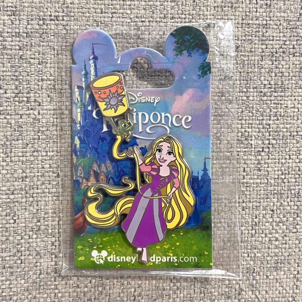 Disneyland Paris Tangled Rapunzel Chasing Lantern Pin view 1