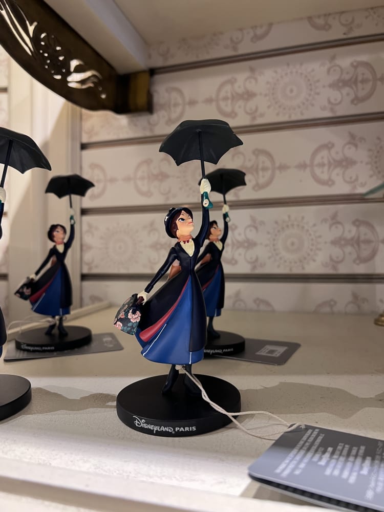 Disneyland Paris Mary Poppins Umbrella Figurine view 1