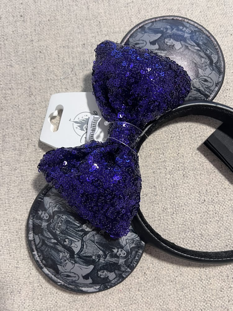 US Parks Disney Villains Sketch Ears view 2