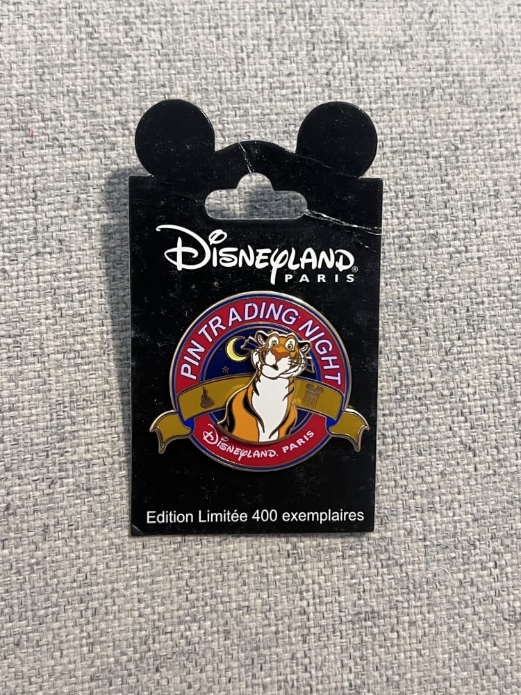 Disneyland Paris Limited Edition Pin Trading Night Aladdin Rajah Pin view 1